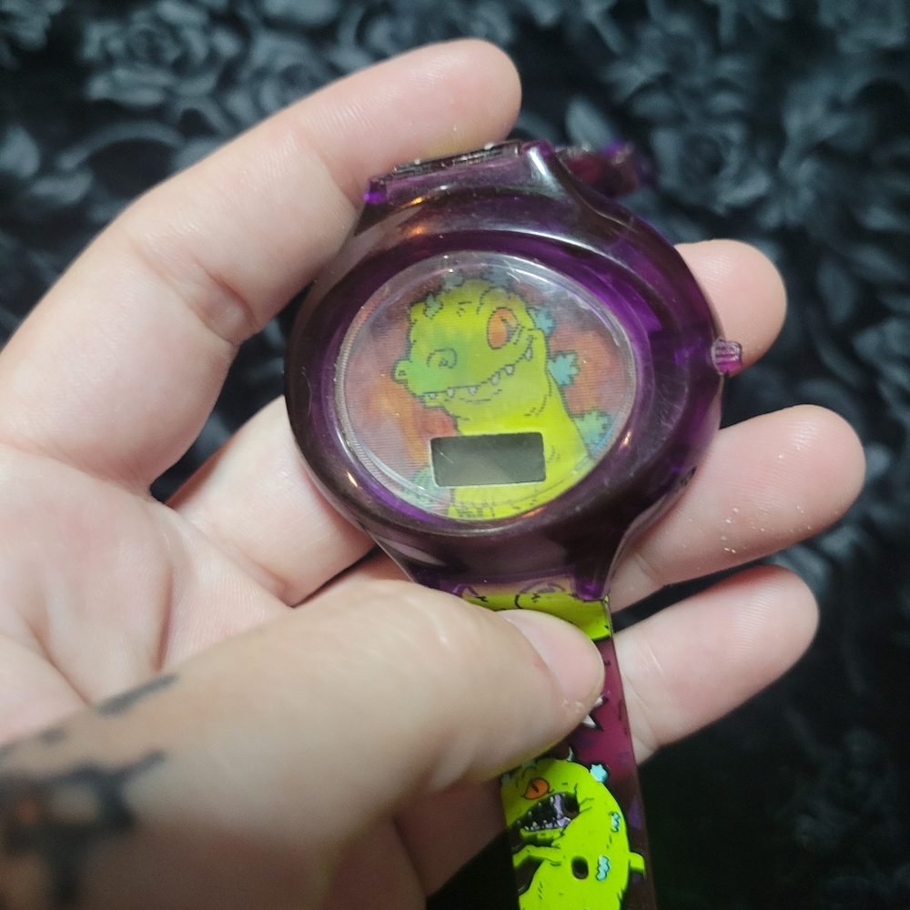 Plastic Watch Bundle - Picture 2 of 10